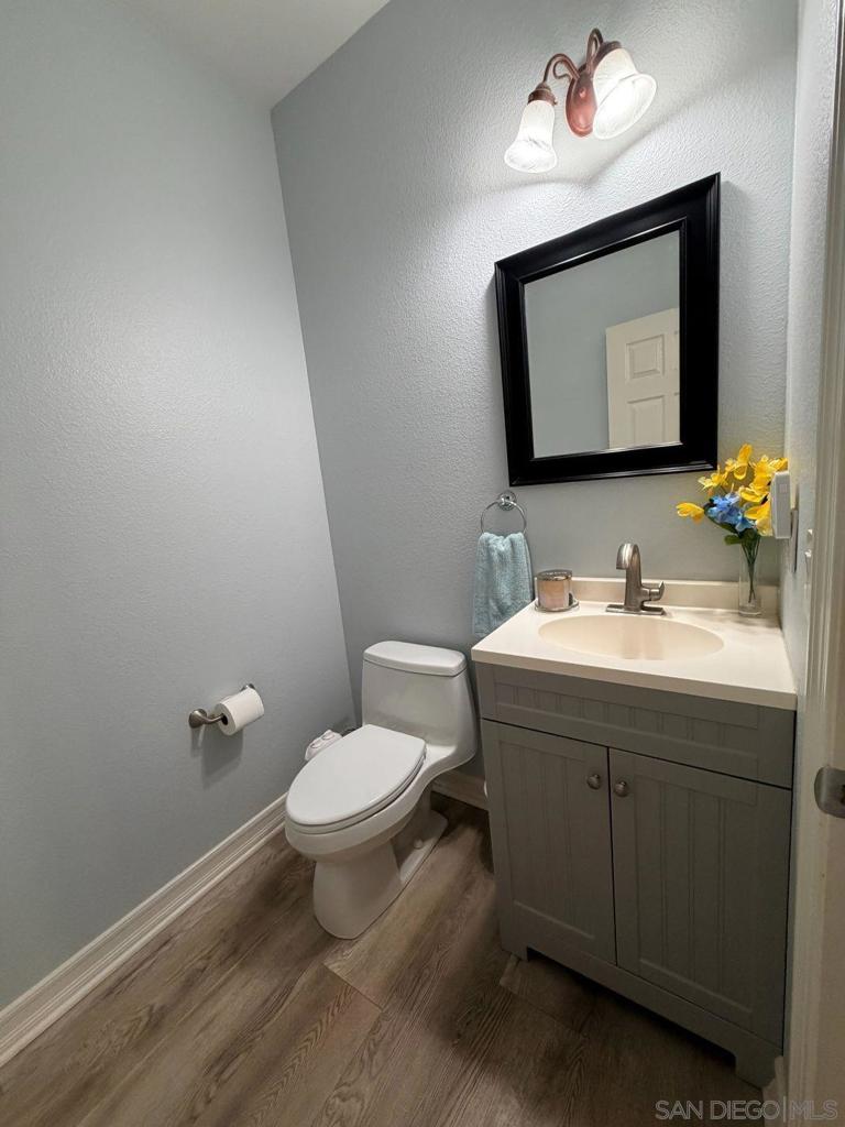 9216 Calmante Lane Property Photo 31