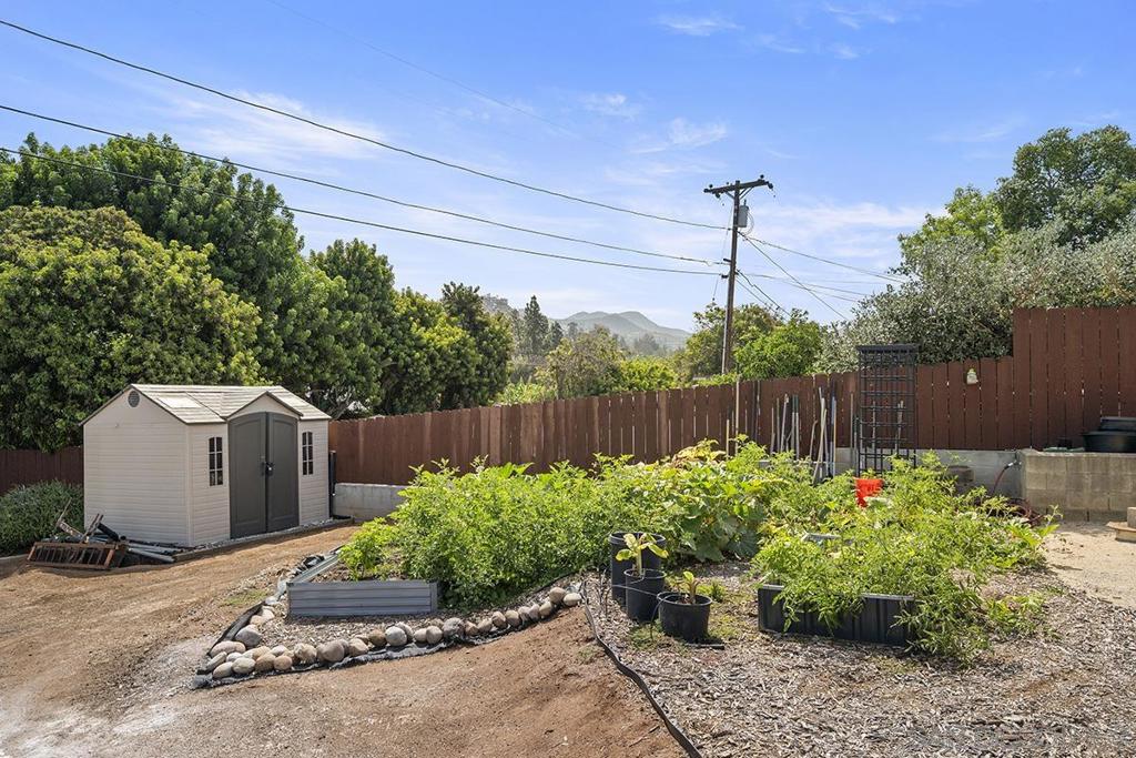 1157 Via Loma Vista Property Photo 8