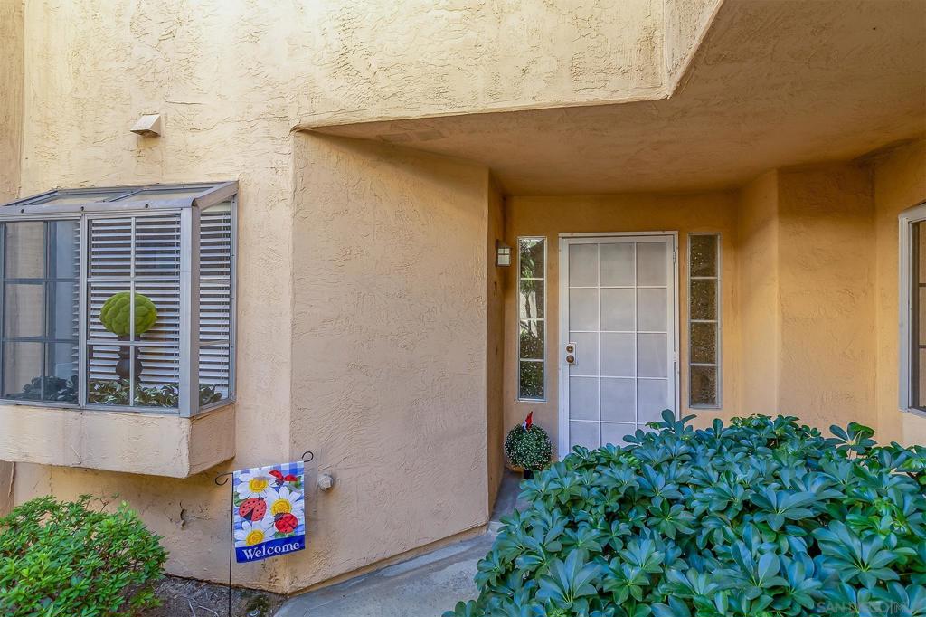 12038 Calle De Leon 71 Property Photo 4