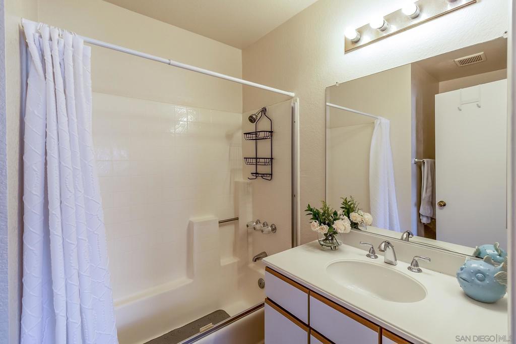 12038 Calle De Leon 71 Property Photo 27