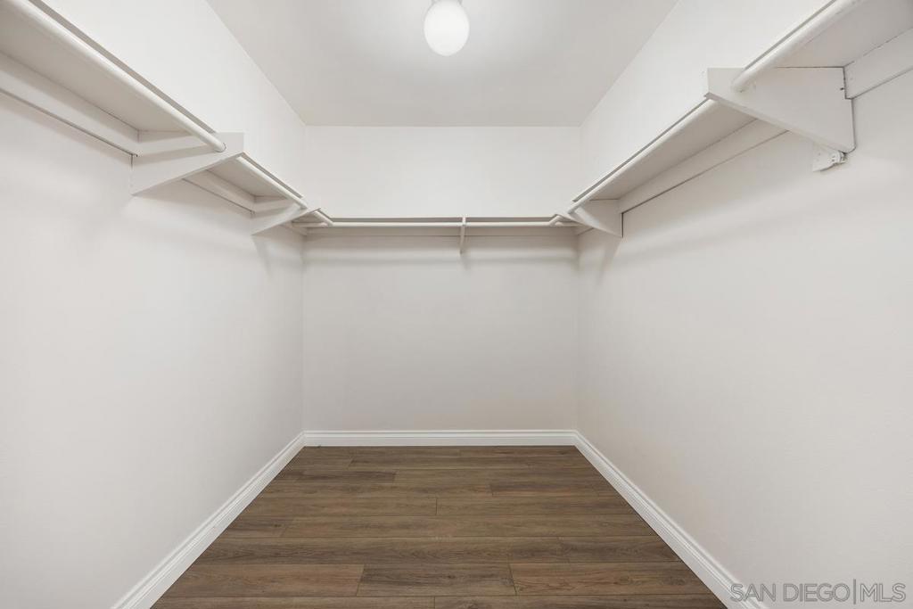 6660 Reservoir Property Photo 19
