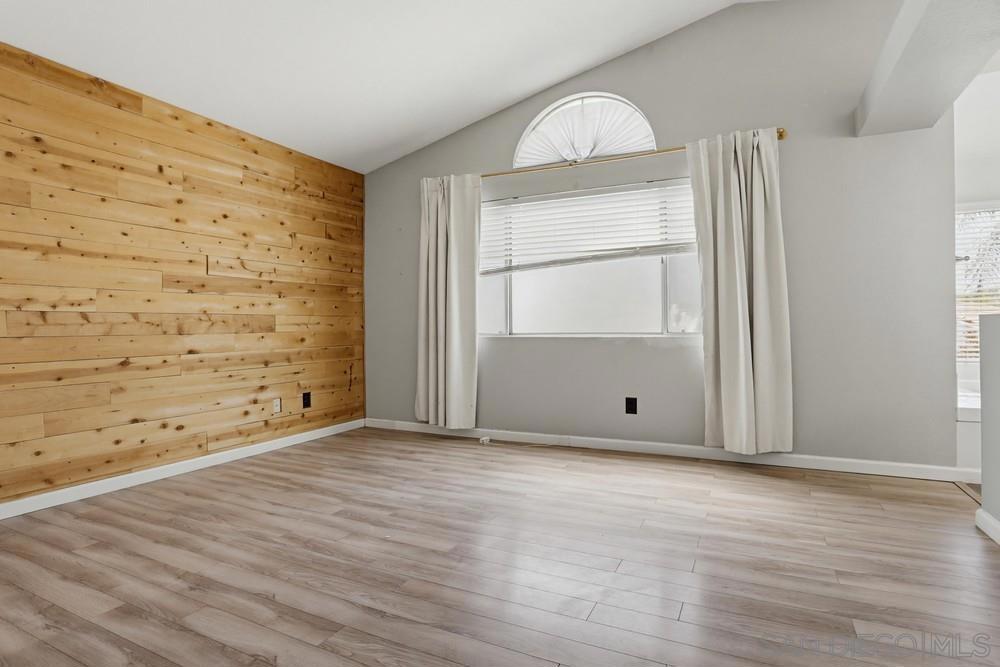 39991 Falcon Way Property Photo 17