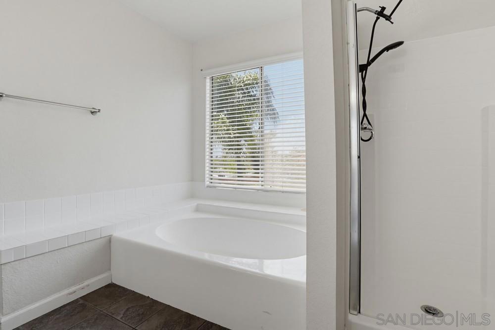 39991 Falcon Way Property Photo 23