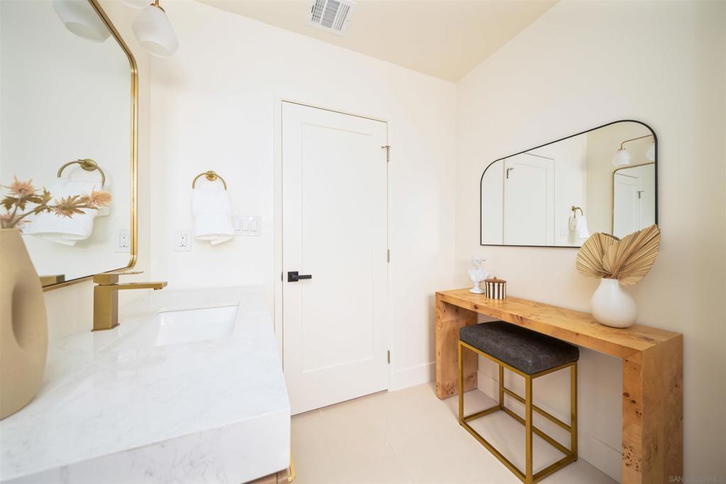 1116 Cerise Ave Property Photo 17