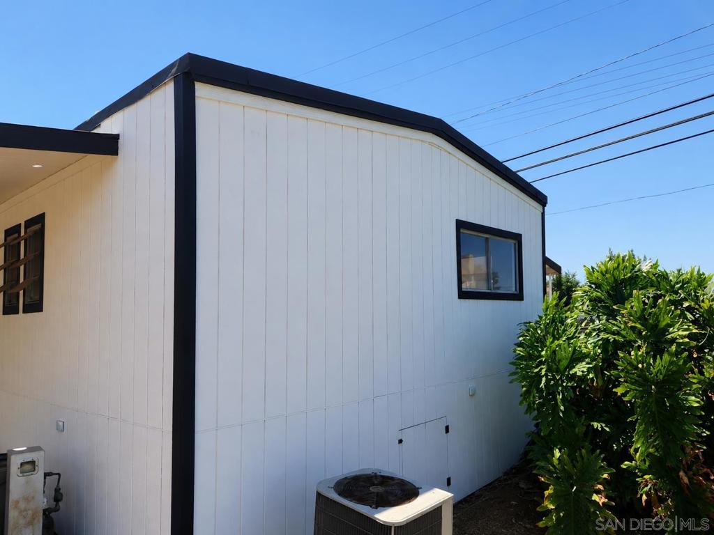 12044 Royal Spc 4 Property Photo 2