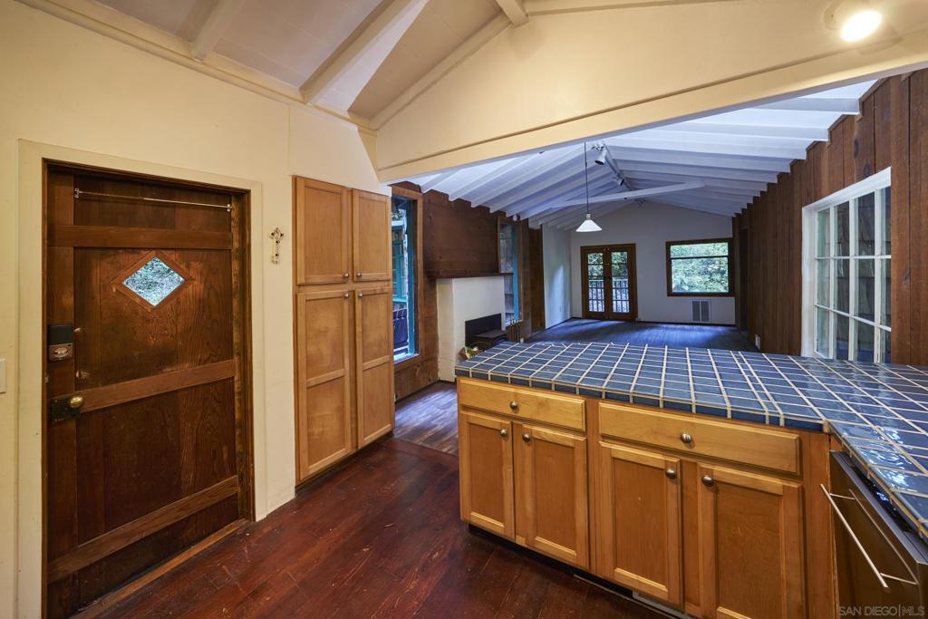 37016 Palo Colorado Rd Property Photo 11
