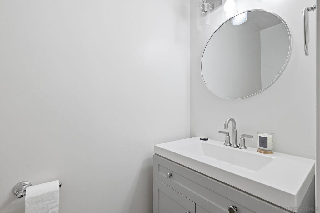 770 Eastshore Terrace Unit 161 Property Photo 9