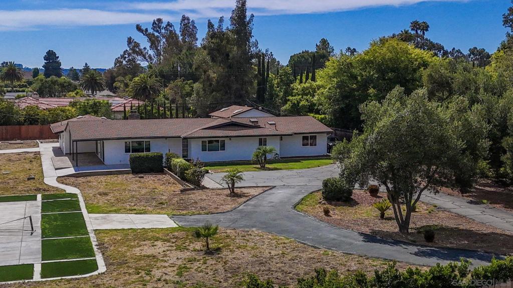 16716 Martincoit Rd Property Photo 1