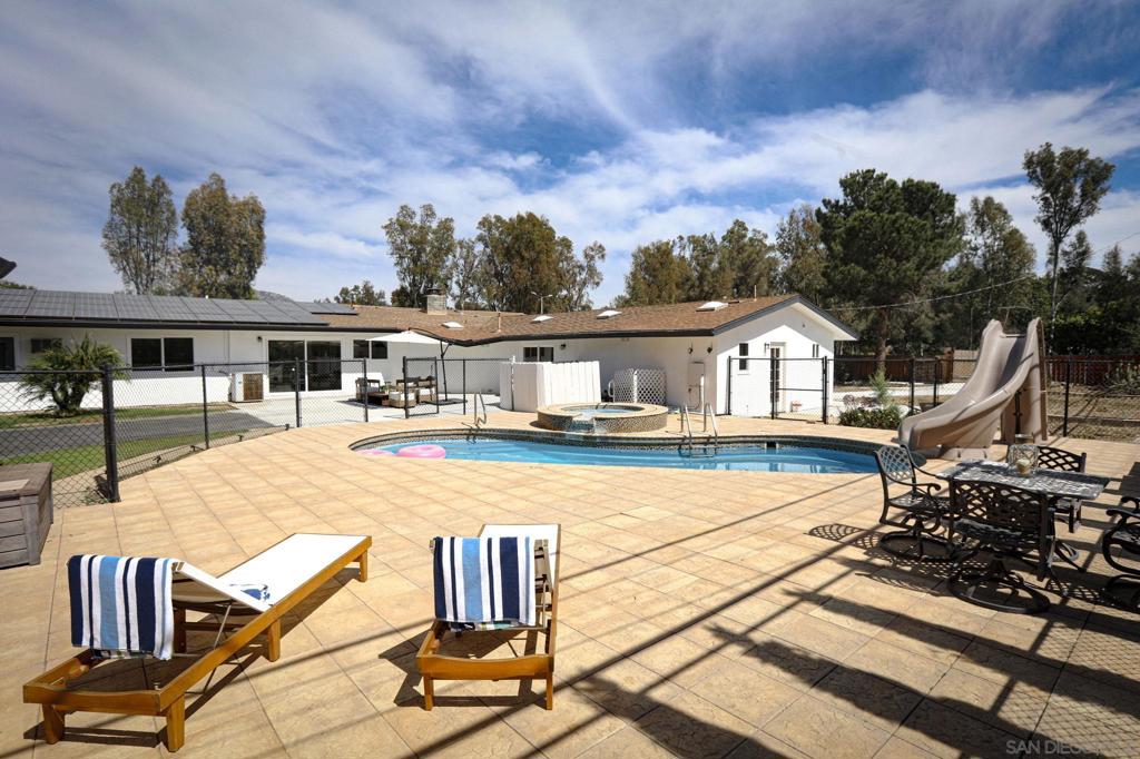 16716 Martincoit Rd Property Photo 45