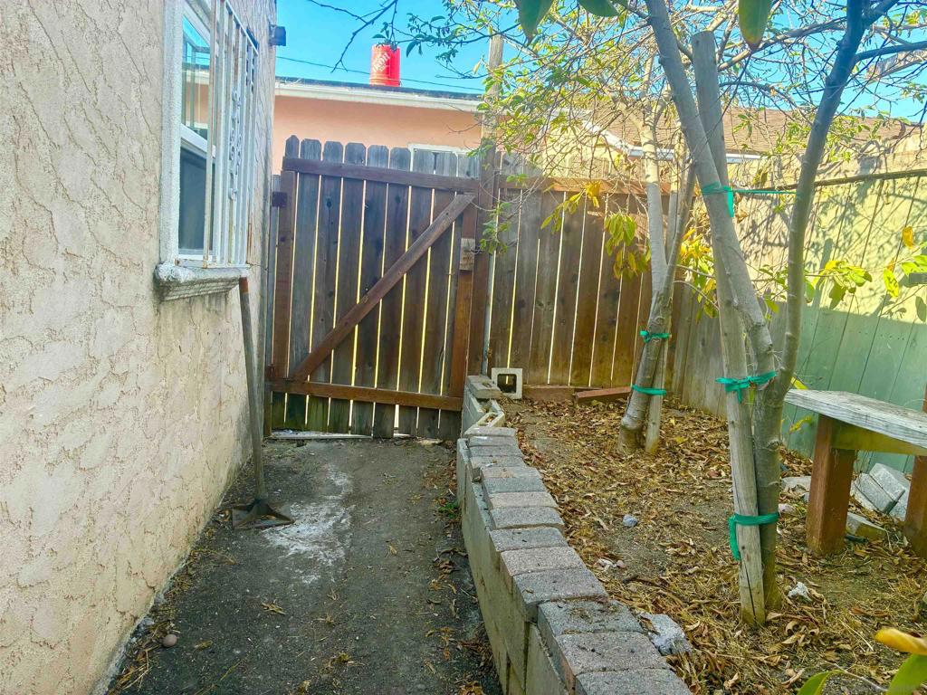 3634 3636 Central Avenue Property Photo 16