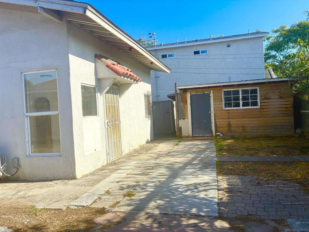 3634 3636 Central Avenue Property Photo 23