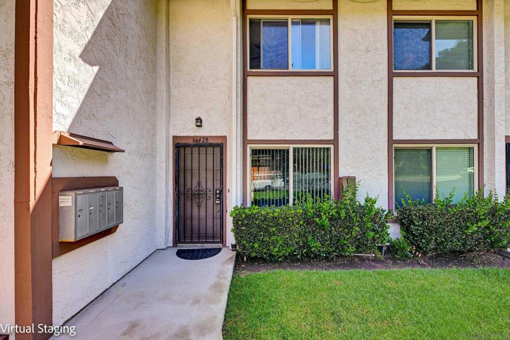 6642 Bell Bluff Ave B Property Photo 1