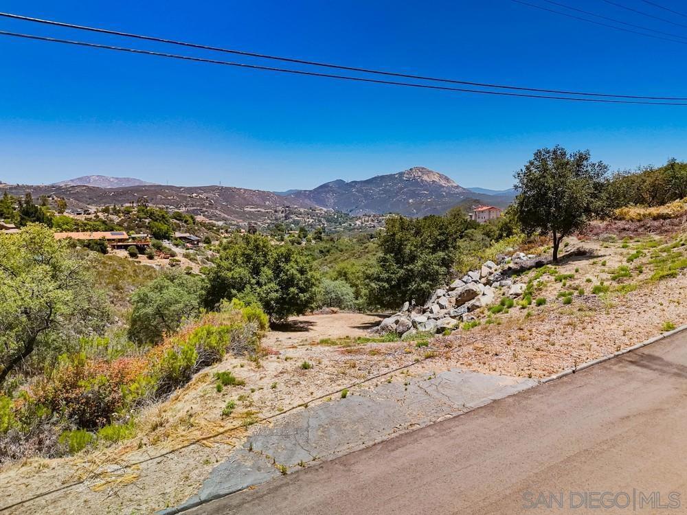 Via Viejas Oeste Property Photo 1