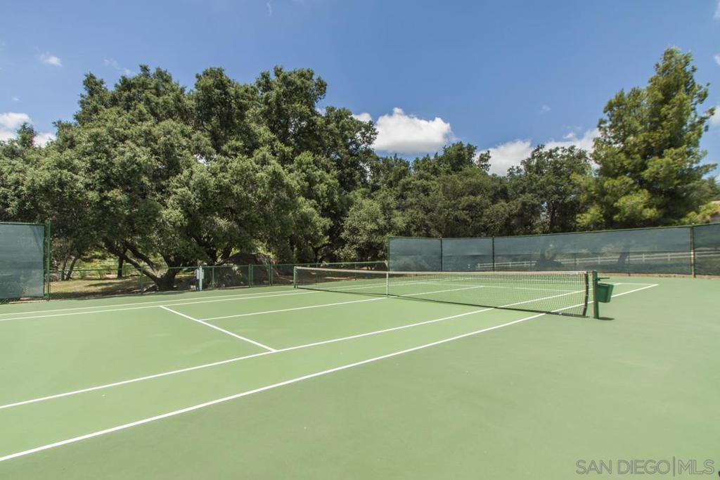 Via Viejas Oeste Property Photo 25