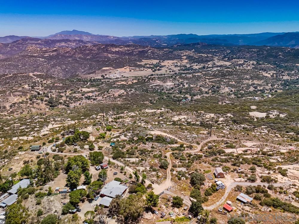 21038 Fog Ridge Property Photo 17