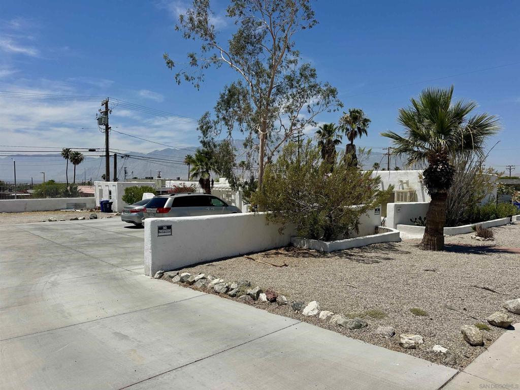 66351 1st Street Property Photo 2