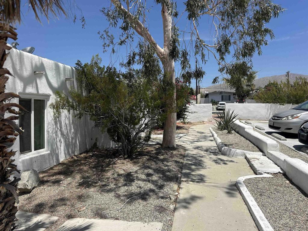 66351 1st Street Property Photo 5