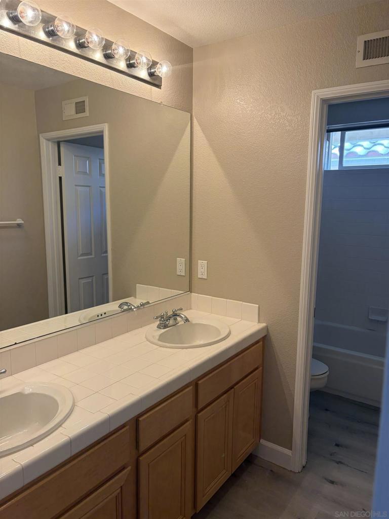 17136 Patina St Property Photo 15