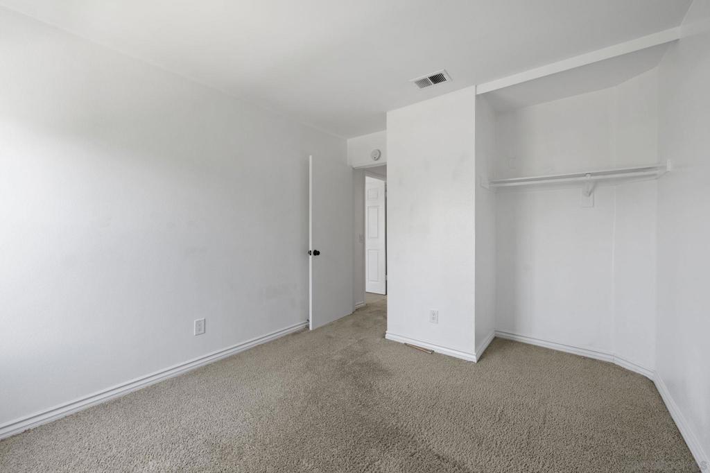 9409 Fairgrove Lane 204 Property Photo 20