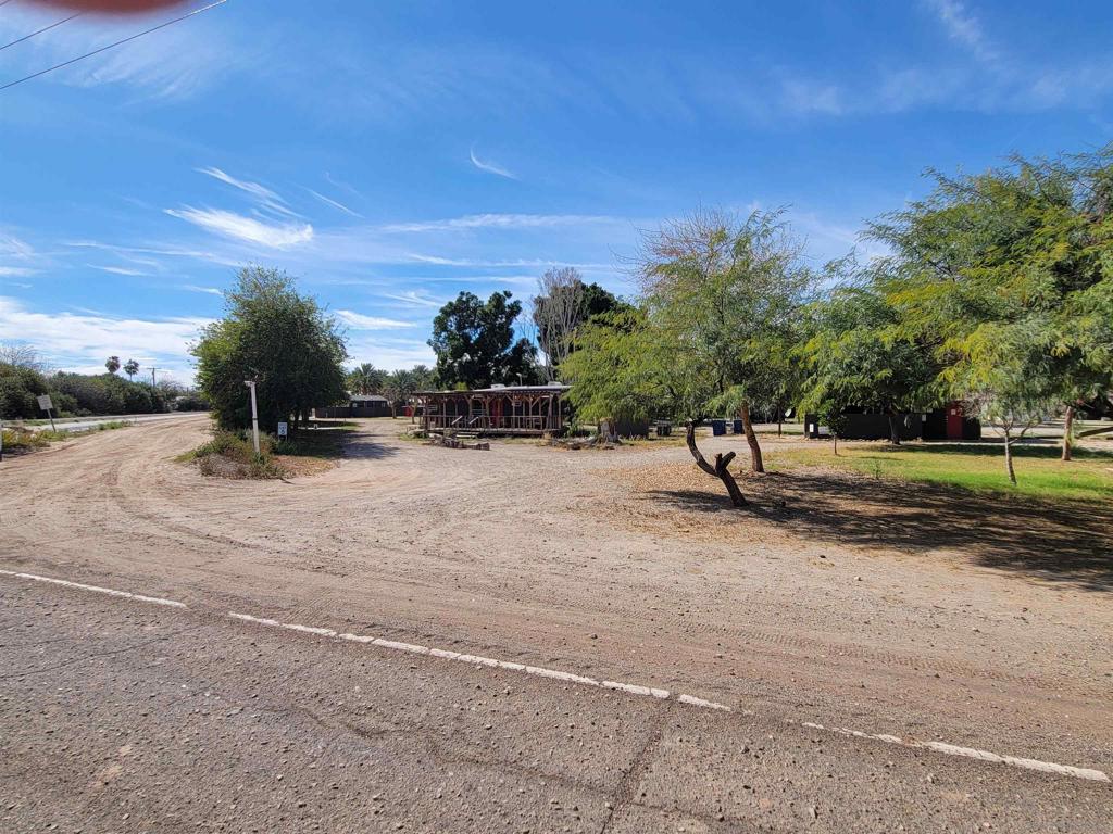 1425 York Dr Property Photo 15