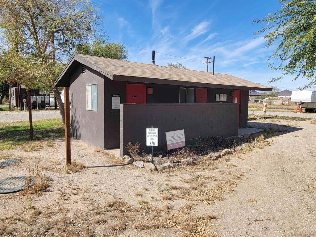 1425 York Dr Property Photo 19