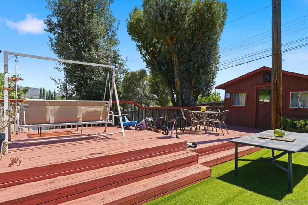 8087 Blue Lake Dr Property Photo 42