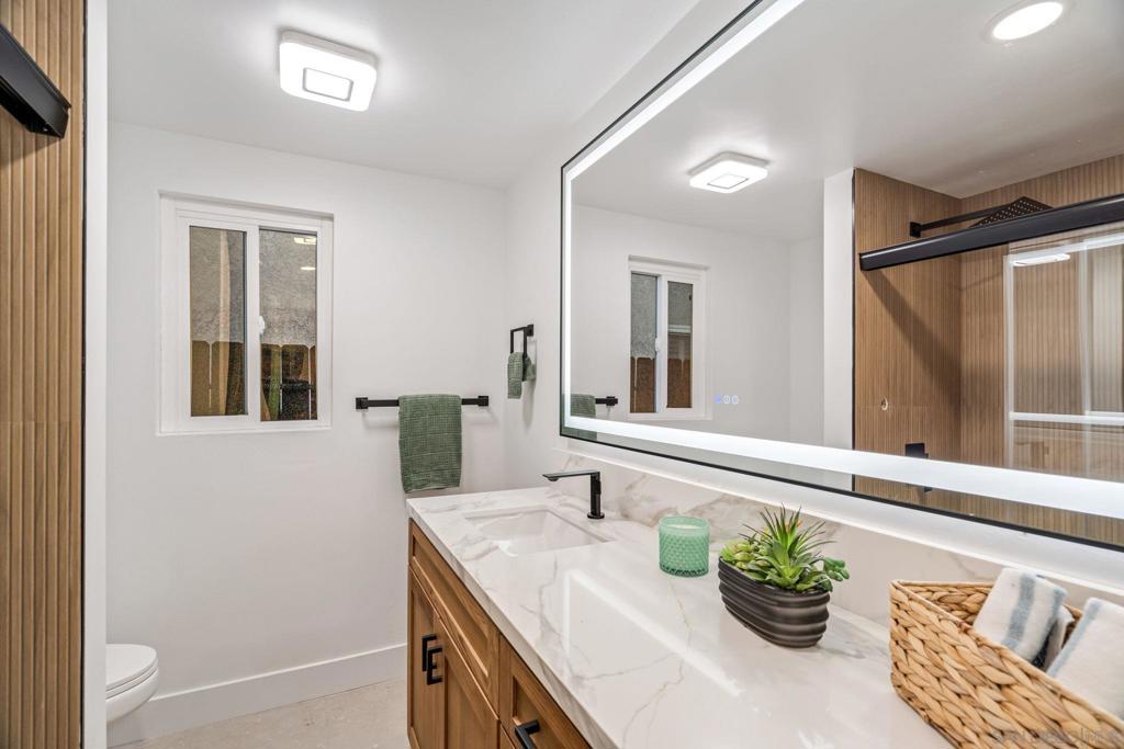12674 Metate Ln Property Photo 30