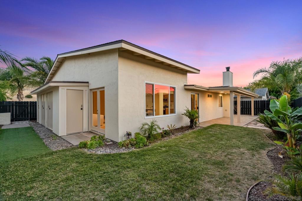 12674 Metate Ln Property Photo 33