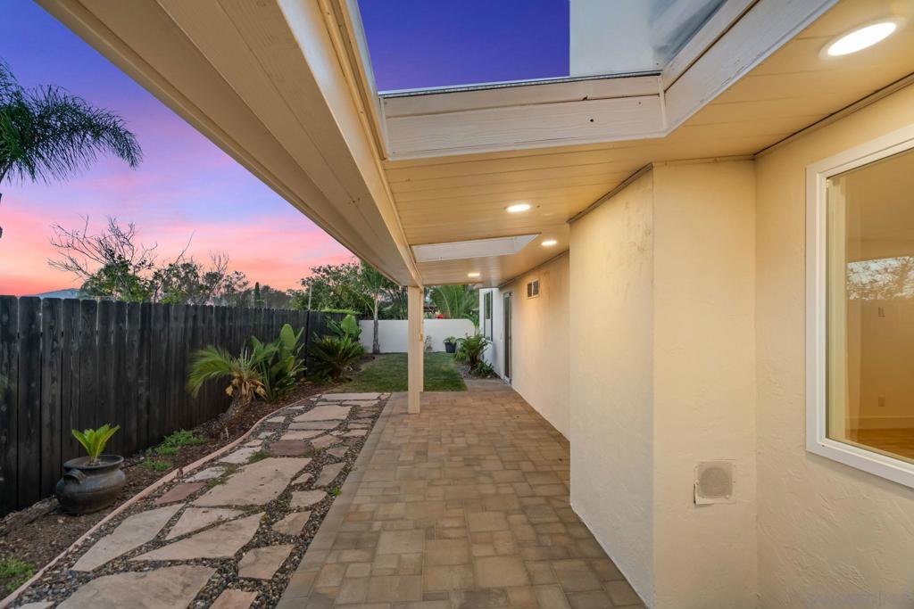 12674 Metate Ln Property Photo 38