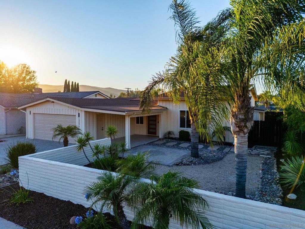 12674 Metate Ln Property Photo 46
