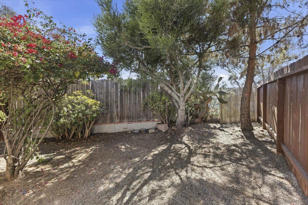 3543 Myrtle Ave Property Photo 11