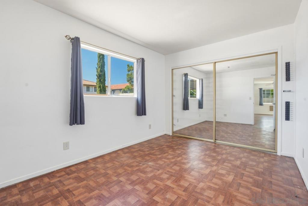 1645 La Brea St. Property Photo 31