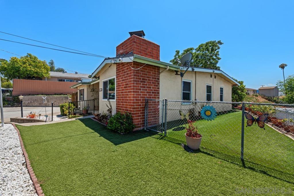 3412 Hasty Property Photo 4