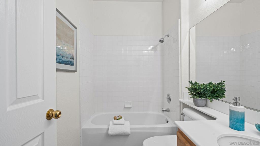 1783 Medinah Property Photo 25