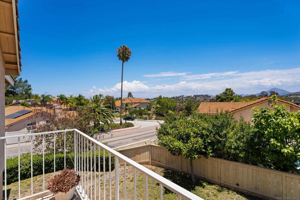 15595 Corte Montanoso Property Photo 23