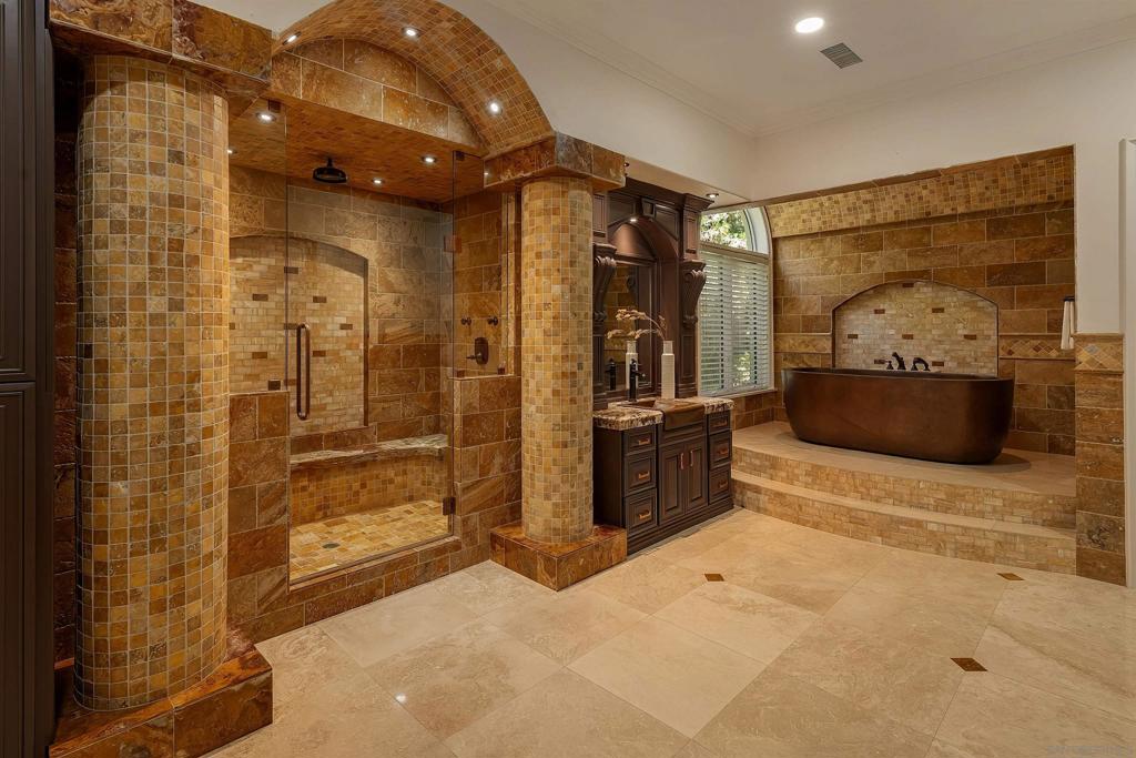 6998 Rancho La Cima Dr Property Photo 11