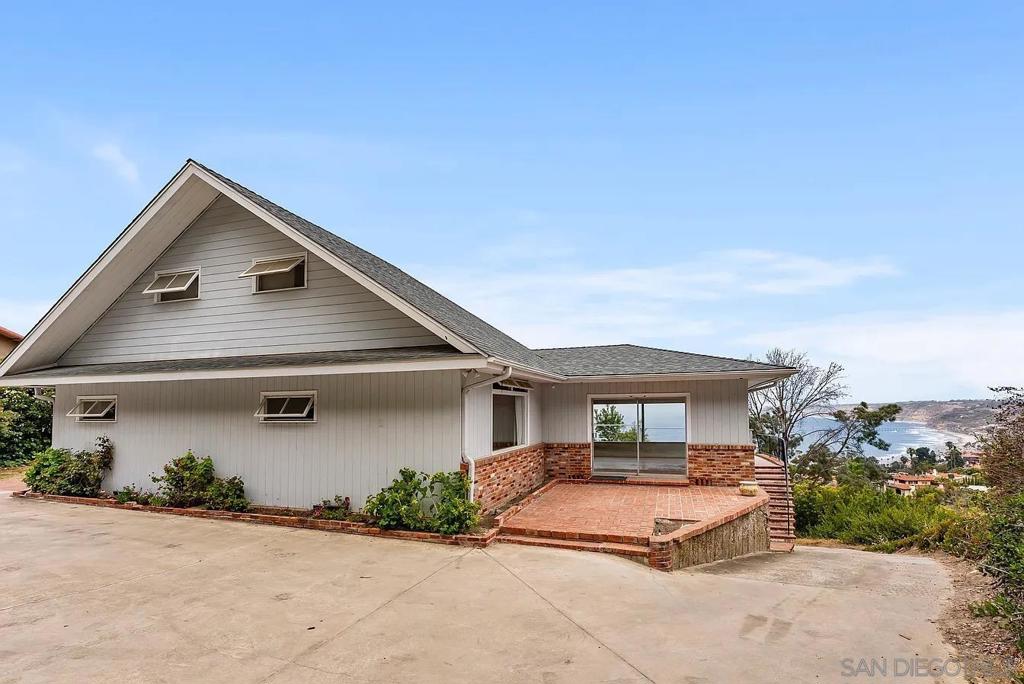 1703 Castellana Rd Property Photo 16