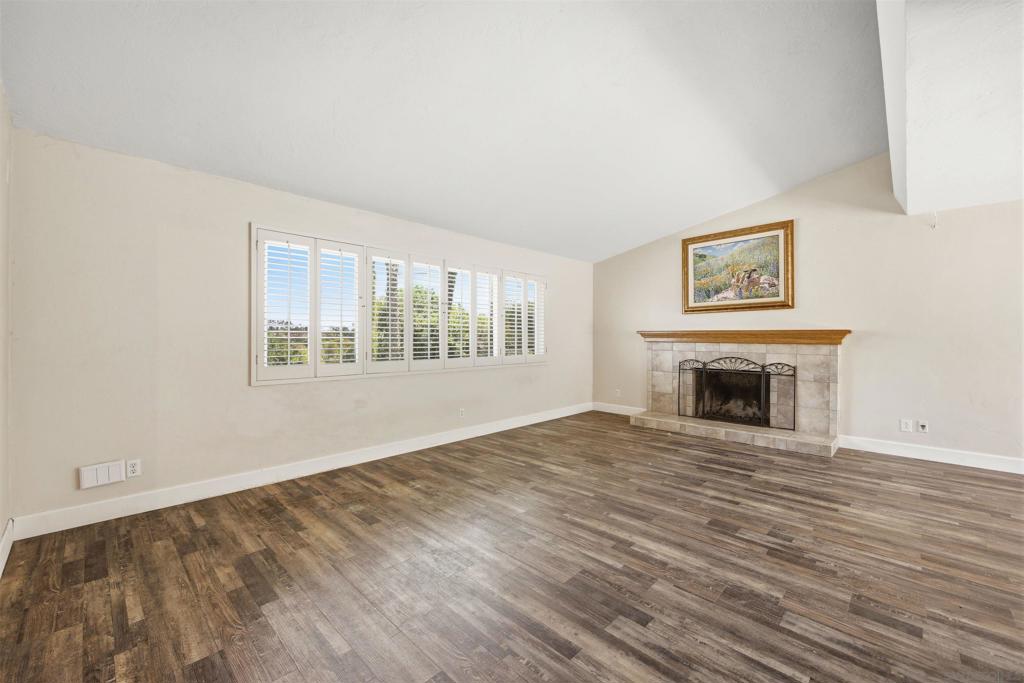 260014664SD Property Photo 13
