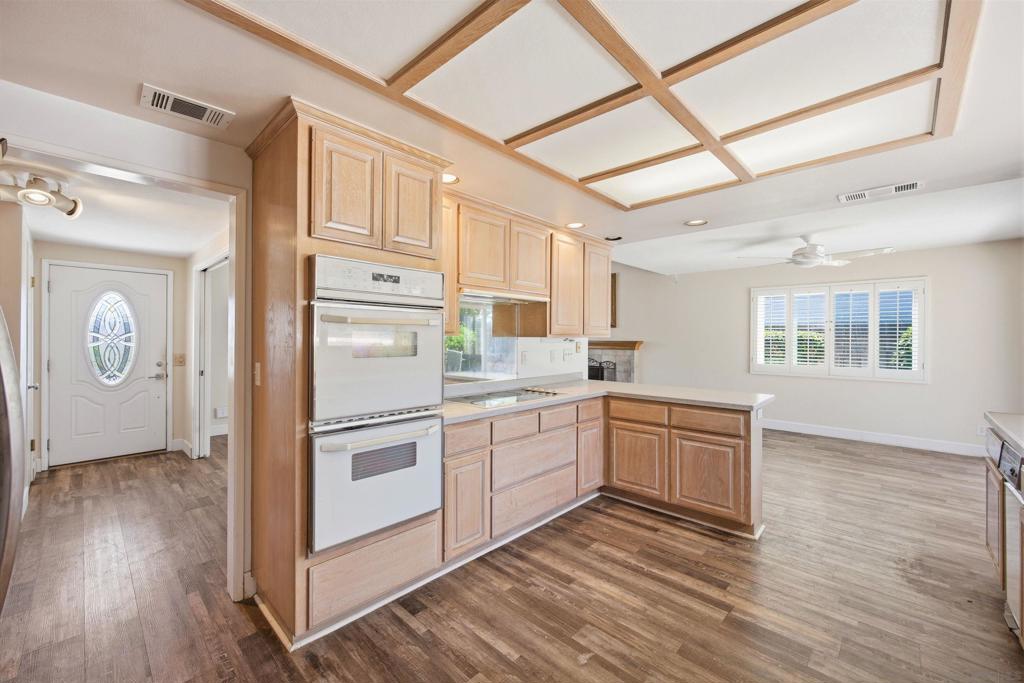 260014664SD Property Photo 21