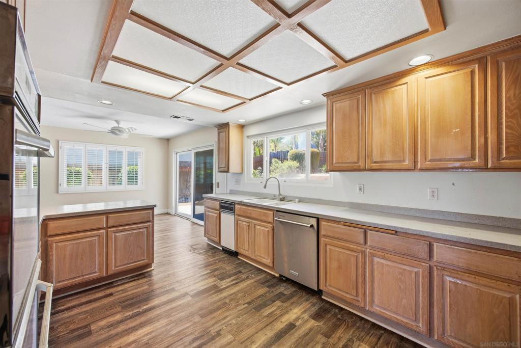 260014664SD Property Photo 22