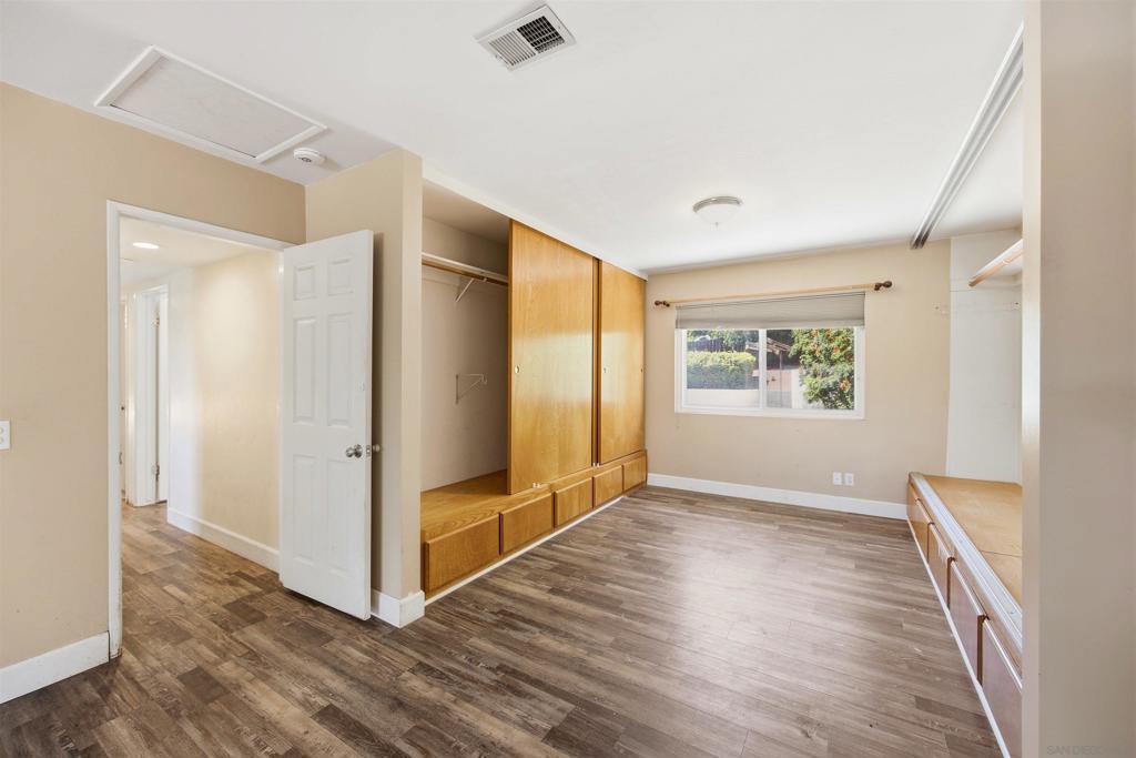 260014664SD Property Photo 27