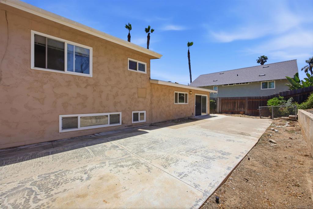 260014664SD Property Photo 43