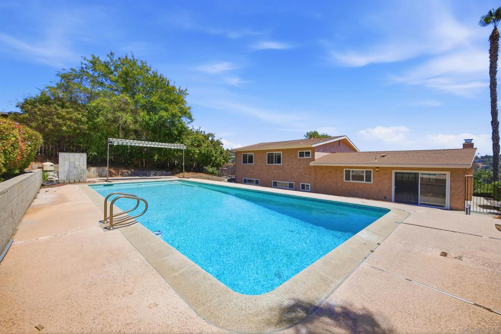 260014664SD Property Photo 47