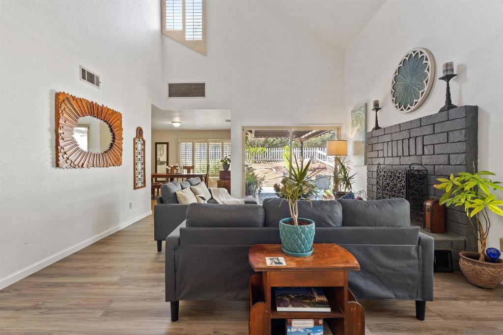 7928 Harmony Grove Road Property Photo 4
