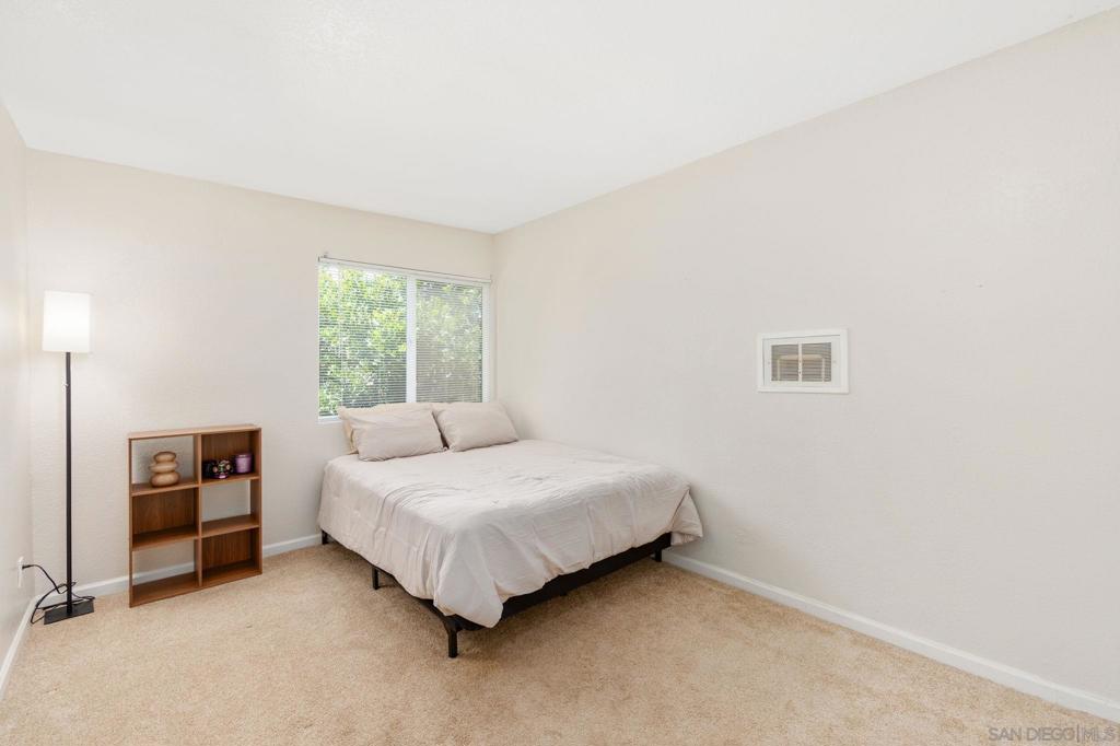 868 E Alvarado 28 Property Photo 5