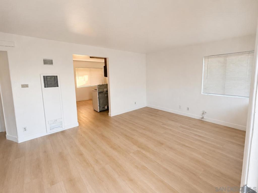 847 E Washington Property Photo 2