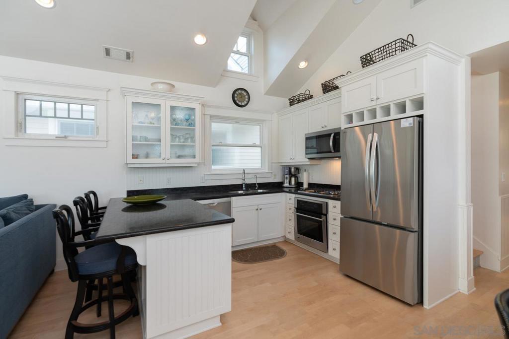 843 C Property Photo 7