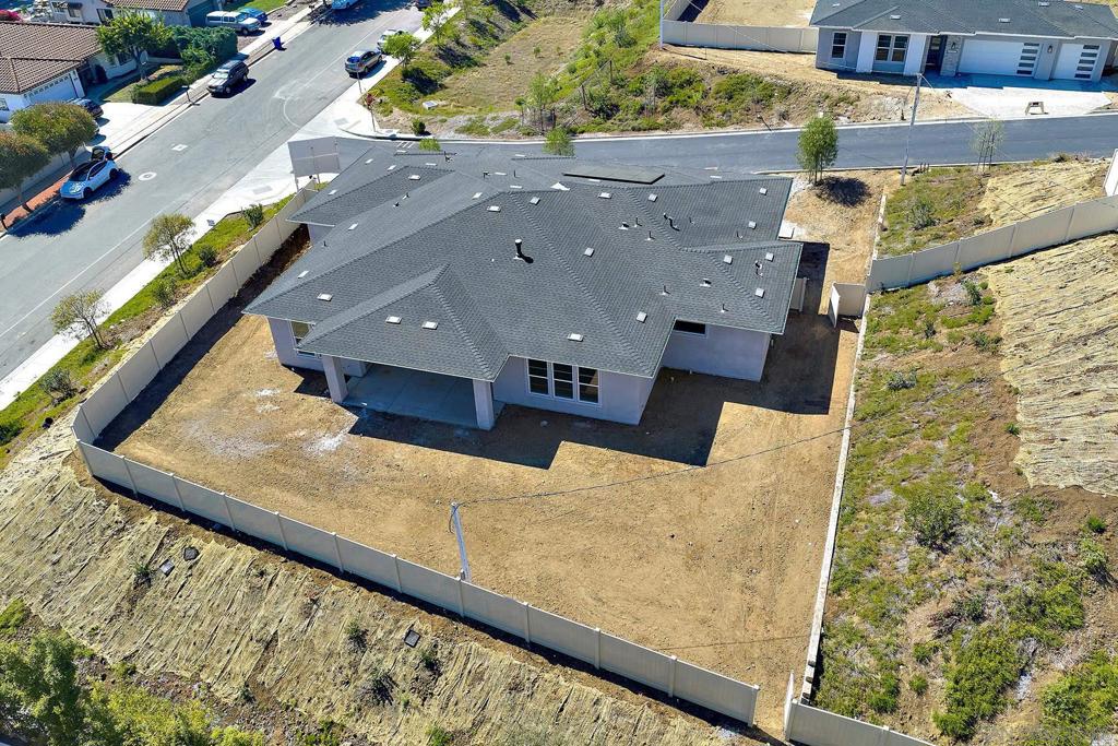1748 Ishihara Rd Property Photo 6