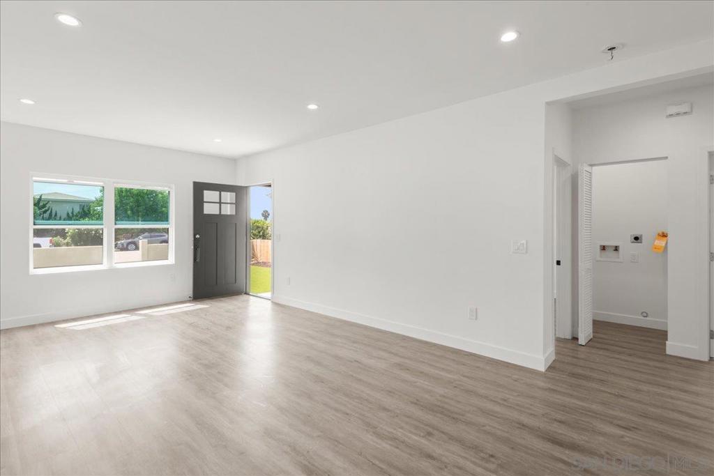611 Silver Strand #1-3 Property Photo 7