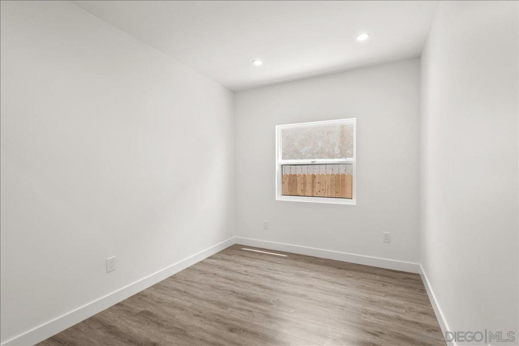 611 Silver Strand #1-3 Property Photo 13